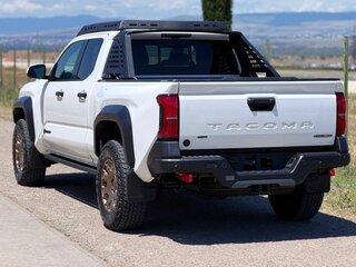 2026 Toyota Tacoma IV, белый, 9999000 рублей, вид 5