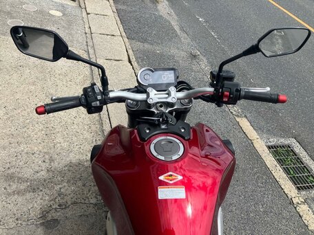 2019 Honda CB 1000R, красный, 1095000 рублей, вид 5
