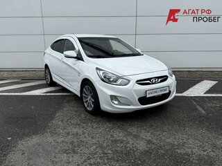 2014 Hyundai Solaris I, белый, 805000 рублей, вид 3
