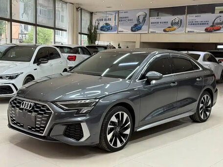 2023 Audi A3 35 TFSI Long IV (8Y), серый, 2140000 рублей, вид 1