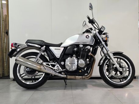 2013 Honda CB 1100, серебристый, 700000 рублей, вид 2