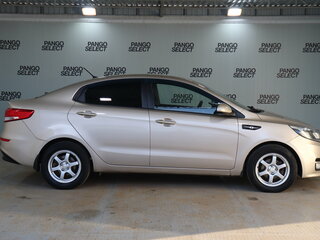 2015 Kia Rio III Рестайлинг, бежевый, 838000 рублей, вид 4