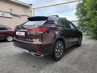 2020 Lexus RX 300 IV Рестайлинг, коричневый, 3990000 рублей, вид 4