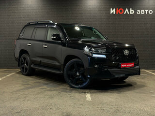 2013 Toyota Land Cruiser 200 Series Рестайлинг 1, чёрный, 3820000 рублей, вид 3