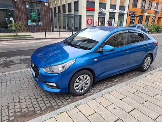 2017 Hyundai Solaris II, синий, 1100000 рублей, вид 1