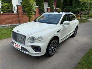2021 Bentley Bentayga I Рестайлинг, белый, 15900000 рублей, вид 1