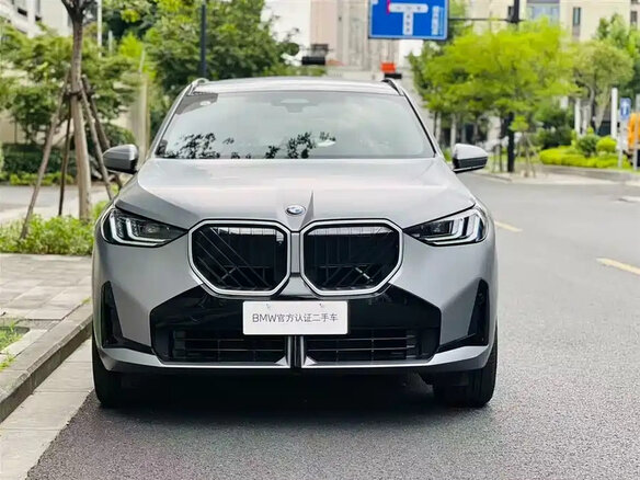 2026 BMW X3 Long 30L xDrive IV (G45/G48), серебристый, 6390000 рублей - вид 3