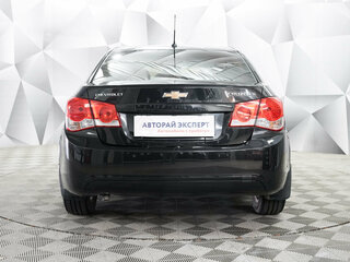 2010 Chevrolet Cruze I, чёрный, 490000 рублей, вид 4