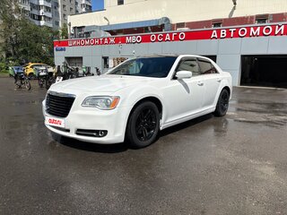 2012 Chrysler 300C II, белый, 1199000 рублей, вид 1