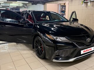 2021 Toyota Camry US Market VIII (XV70) Рестайлинг, чёрный, 2950000 рублей, вид 3