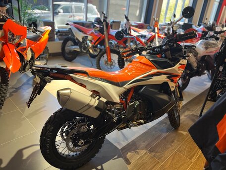 2026 KTM 890 Adventure R, белый, 1800000 рублей, вид 3