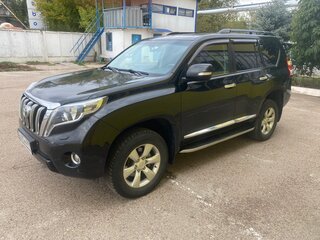2013 Toyota Land Cruiser Prado 150 Series, чёрный, 2850000 рублей, вид 3