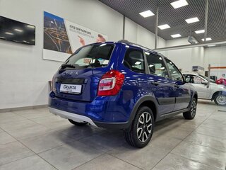 2026 Lada (ВАЗ) Granta Cross I Рестайлинг, синий, 1216000 рублей, вид 2