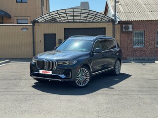 2022 BMW X7 40i I (G07), серый, 8900000 рублей, вид 1
