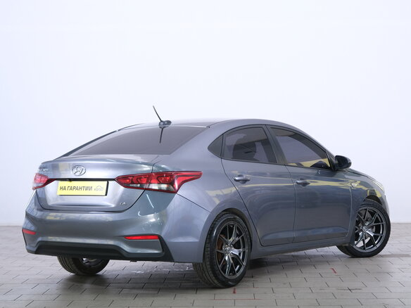 2019 Hyundai Solaris II, серый, 1159000 рублей - вид 5