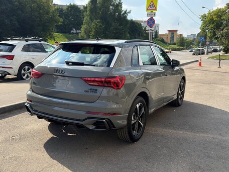 2026 Audi Q3 35 TFSI II (F3), серый, 3850000 рублей, вид 4