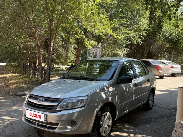 2017 Lada (ВАЗ) Granta I, серебристый, 350000 рублей