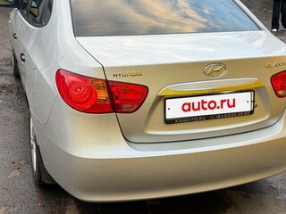 2010 Hyundai Elantra IV (HD), серебристый, 750000 рублей, вид 4