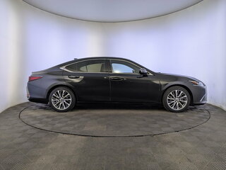 2020 Lexus ES 250 VII, чёрный, 3300000 рублей, вид 4