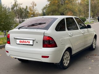 2011 Lada (ВАЗ) Priora I, белый, 280000 рублей, вид 4