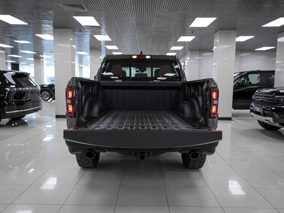 2025 Ram 1500 Crew Cab V Рестайлинг, зелёный, 8490000 рублей - вид 7