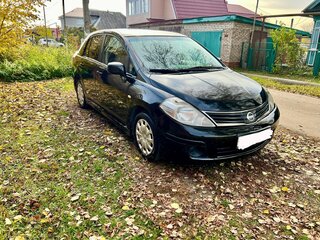 2013 Nissan Tiida I Рестайлинг, чёрный, 450000 рублей, вид 3