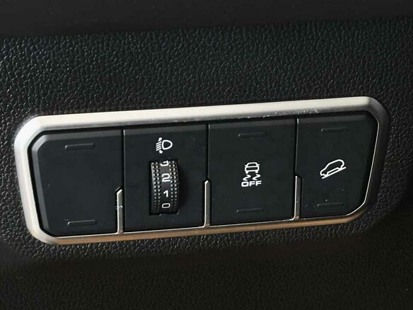 2023 Haval M6 II, белый, 1750000 рублей - вид 8