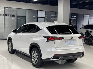 2020 Lexus NX 200 I Рестайлинг, белый, 3120000 рублей, вид 4