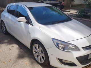 2012 Opel Astra J Рестайлинг, белый, 710000 рублей, вид 3