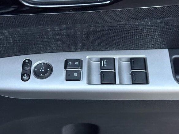 2016 Honda N-BOX I Рестайлинг, чёрный - вид 27