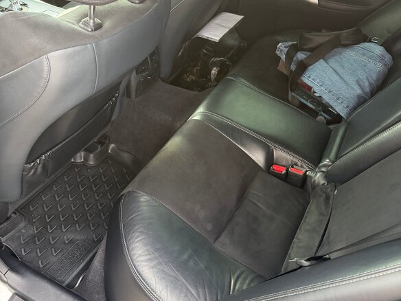 2011 Lexus IS 250 II Рестайлинг 2, белый - вид 9