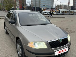 2008 Skoda Octavia II (A5), серый, 650000 рублей, вид 2