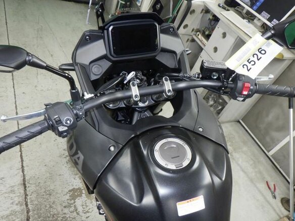 2026 Honda XL750 Transalp, чёрный - вид 10