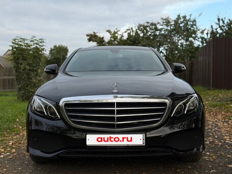 2019 Mercedes-Benz E-Класс 200 V (W213, S213, C238), чёрный, 2545000 рублей, вид 1