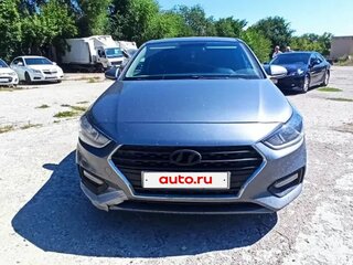 2018 Hyundai Solaris II, серый, 790000 рублей, вид 2