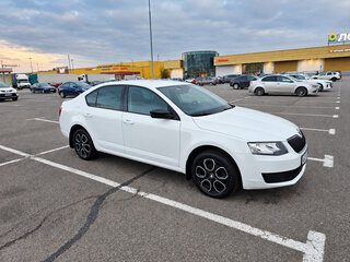 2016 Skoda Octavia III (A7), белый, 1600000 рублей, вид 2