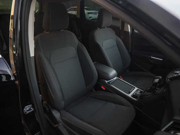 2019 Ford Kuga II Рестайлинг, чёрный, 1759046 рублей - вид 24