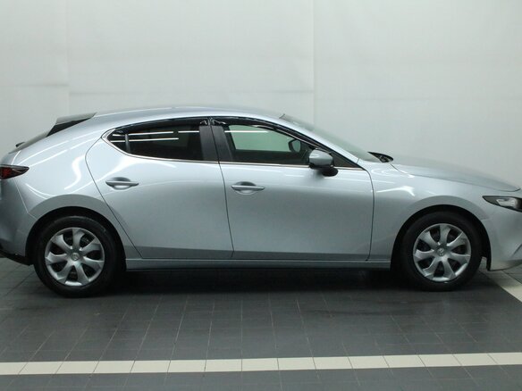 2021 Mazda 3 IV (BP), серый, 1395000 рублей - вид 9