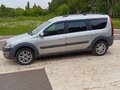 2018 Lada (ВАЗ) Largus Cross I, серебристый, 930000 рублей - вид 2