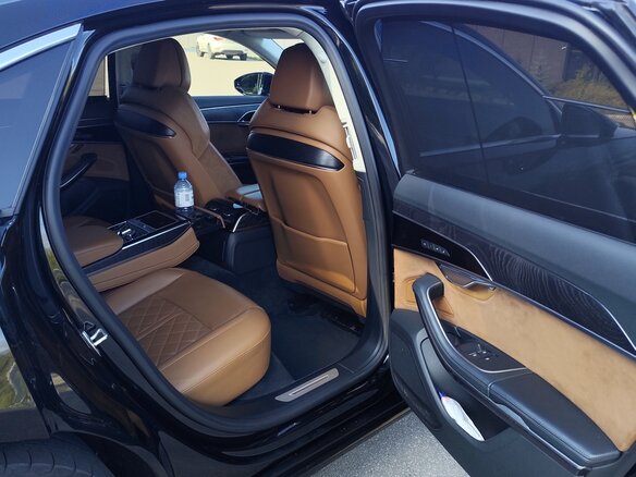2018 Audi A8 55 TFSI IV (D5), чёрный, 4400000 рублей - вид 13