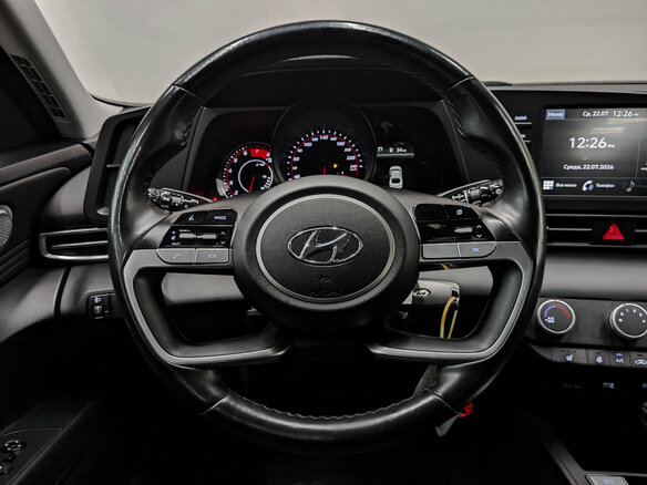 2021 Hyundai Elantra VII (CN7), белый, 1825000 рублей - вид 19
