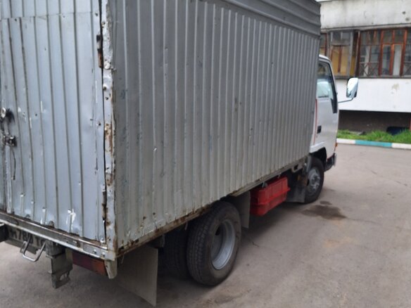 1990 Fuso (Mitsubishi) Canter, белый, 550000 рублей - вид 3