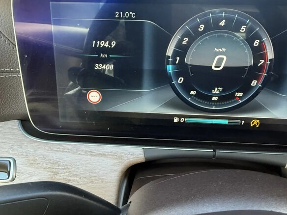 2017 Mercedes-Benz E-Класс 200 V (W213, S213, C238), красный, 4500000 рублей - вид 6