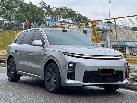 2026 Li Auto (Lixiang) L6 II, серебристый, 7565000 рублей, вид 1