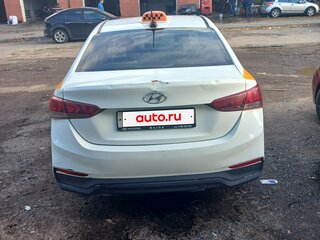 2018 Hyundai Solaris II, белый, 630000 рублей, вид 4