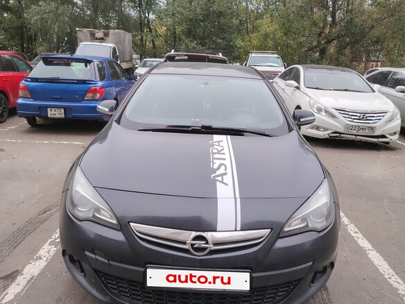 2013 Opel Astra GTC J Рестайлинг, чёрный, 680000 рублей