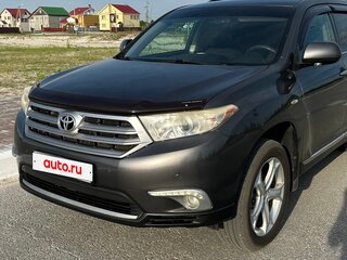 2011 Toyota Highlander II (XU40) Рестайлинг, серый, 2300000 рублей, вид 2
