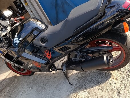 1992 Honda CBR 1000F, чёрный, 250000 рублей, вид 3
