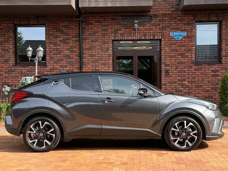 2020 Toyota C-HR I Рестайлинг, серый, 2800000 рублей, вид 5
