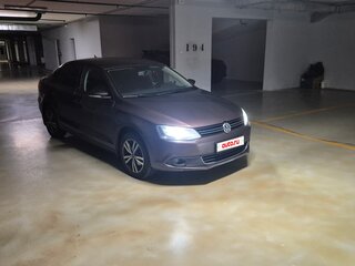 2014 Volkswagen Jetta VI Рестайлинг, коричневый, 1110000 рублей, вид 2